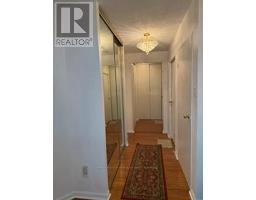 601 - 1131 Steeles Avenue W, Toronto, ON M2R3W8 Photo 8