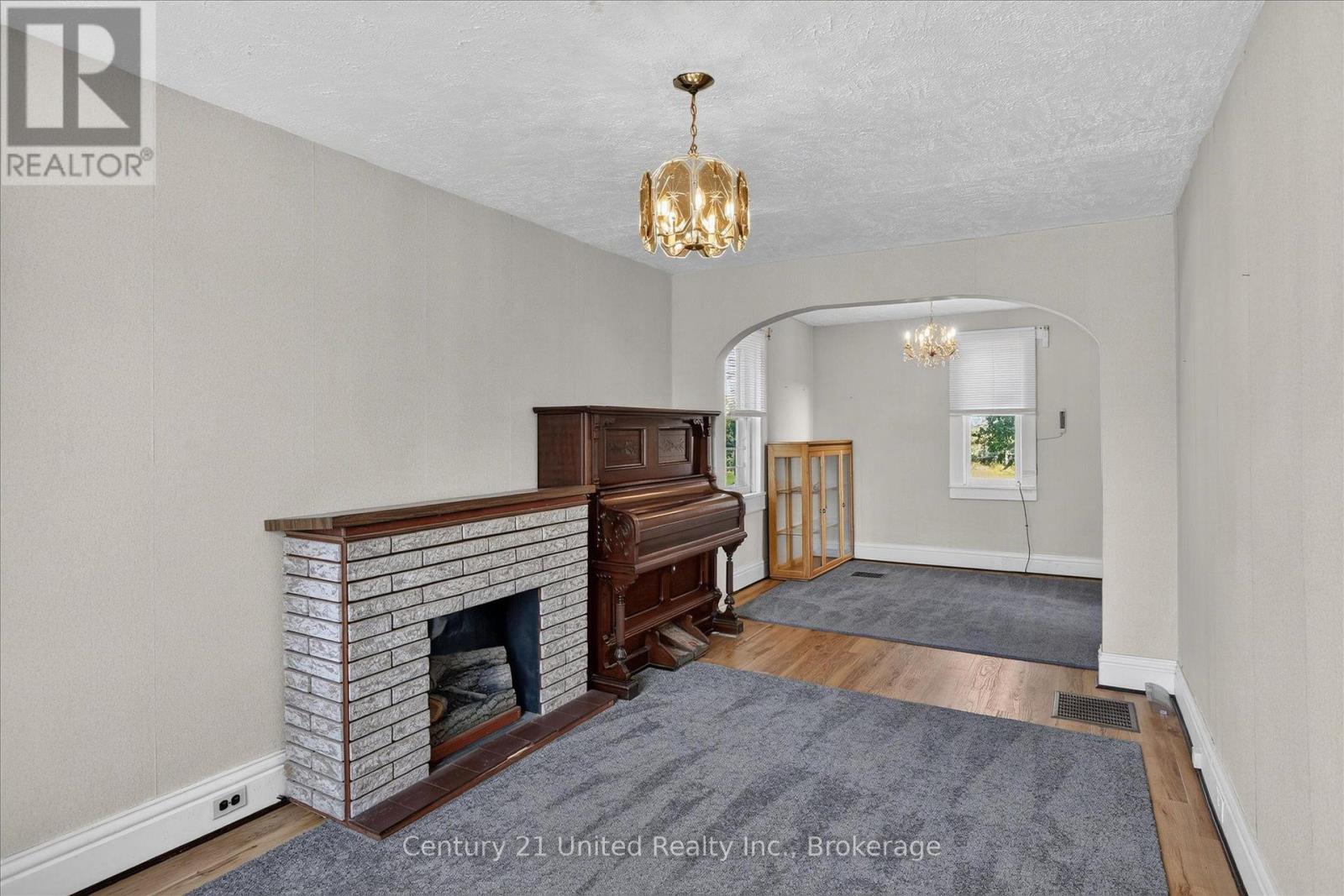76 MILL STREET - 9