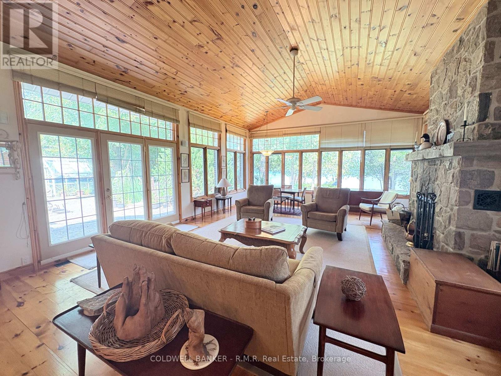 60 PINEWOOD BOULEVARD - Image 12