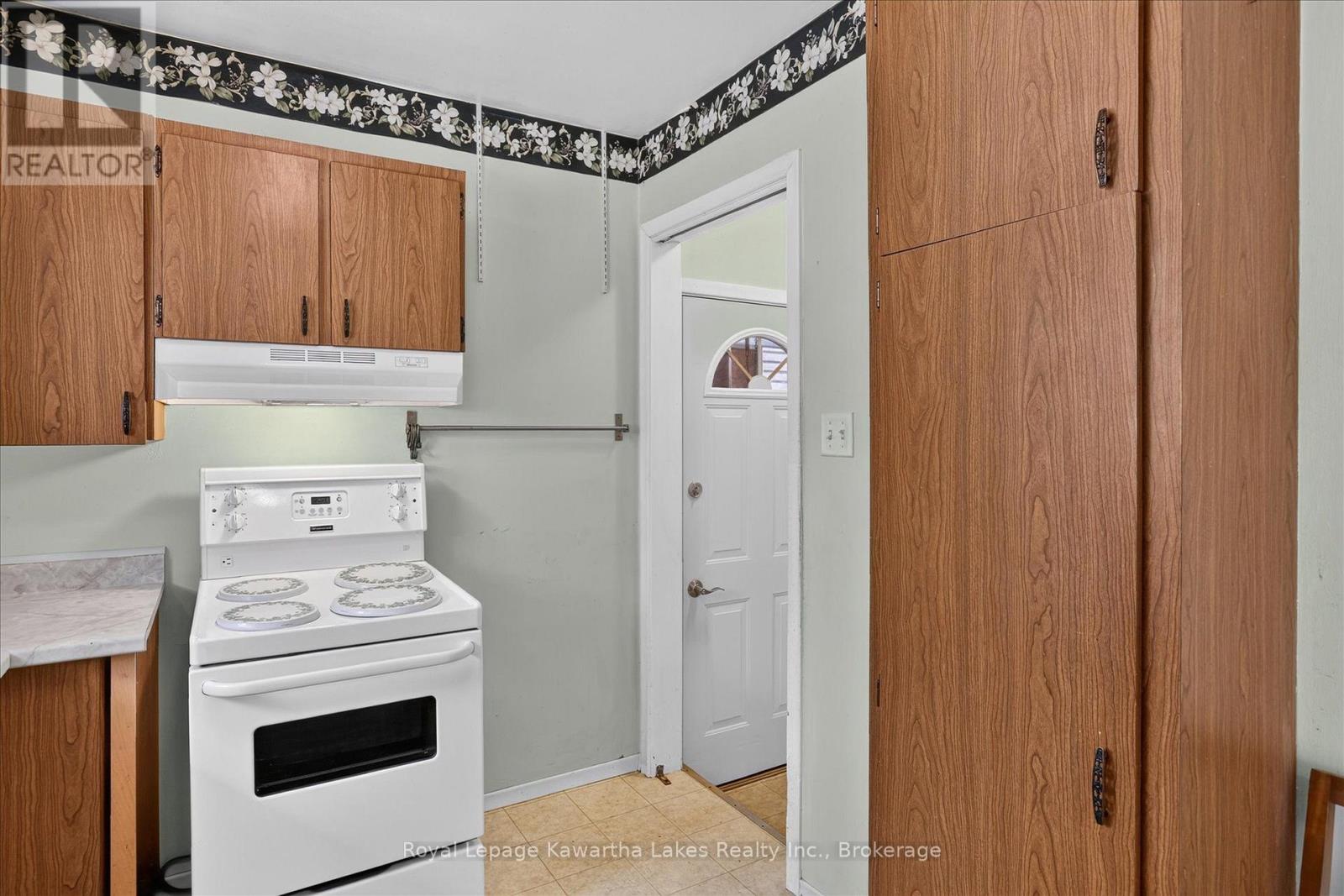 78 DURHAM STREET W - 18