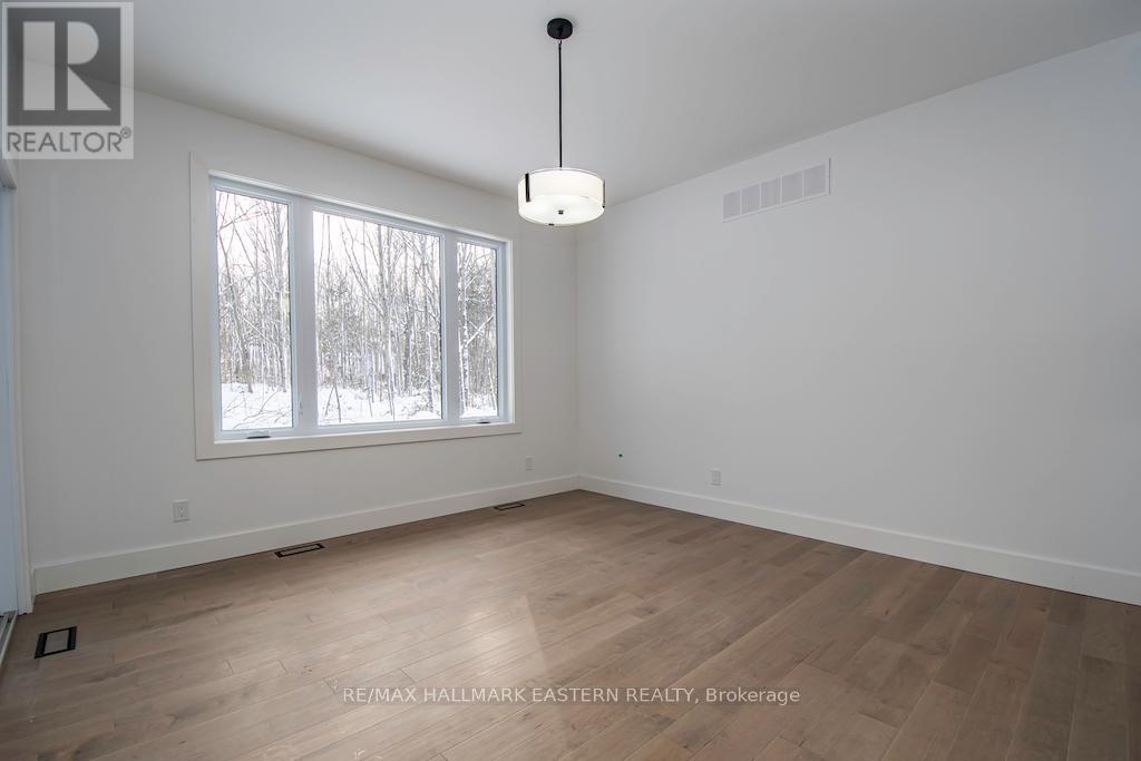 11 MAPLEWOOD COURT - 8