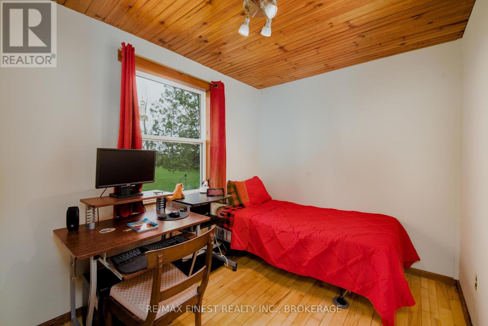 10930 FRONT ROAD - Image 18