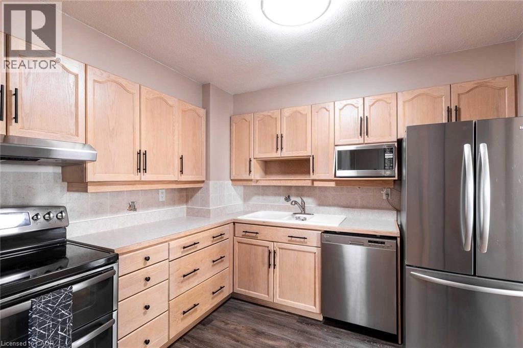 #901 500 GREEN Road - Image 13