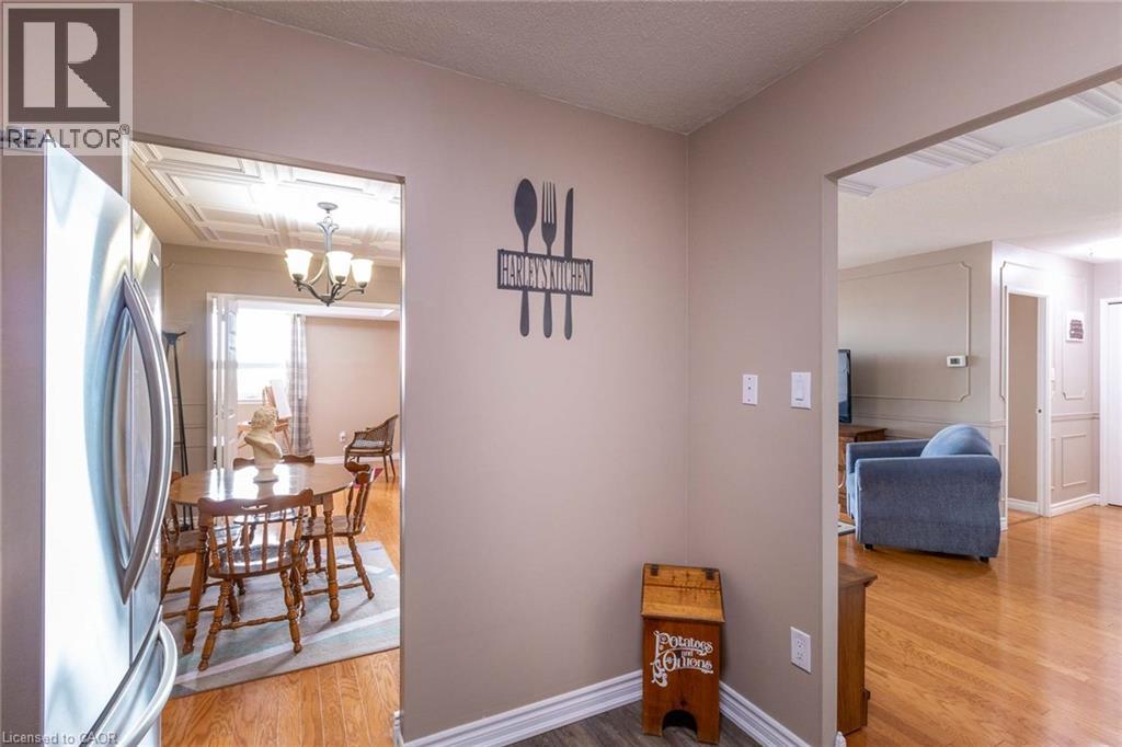 #901 500 GREEN Road - Image 15