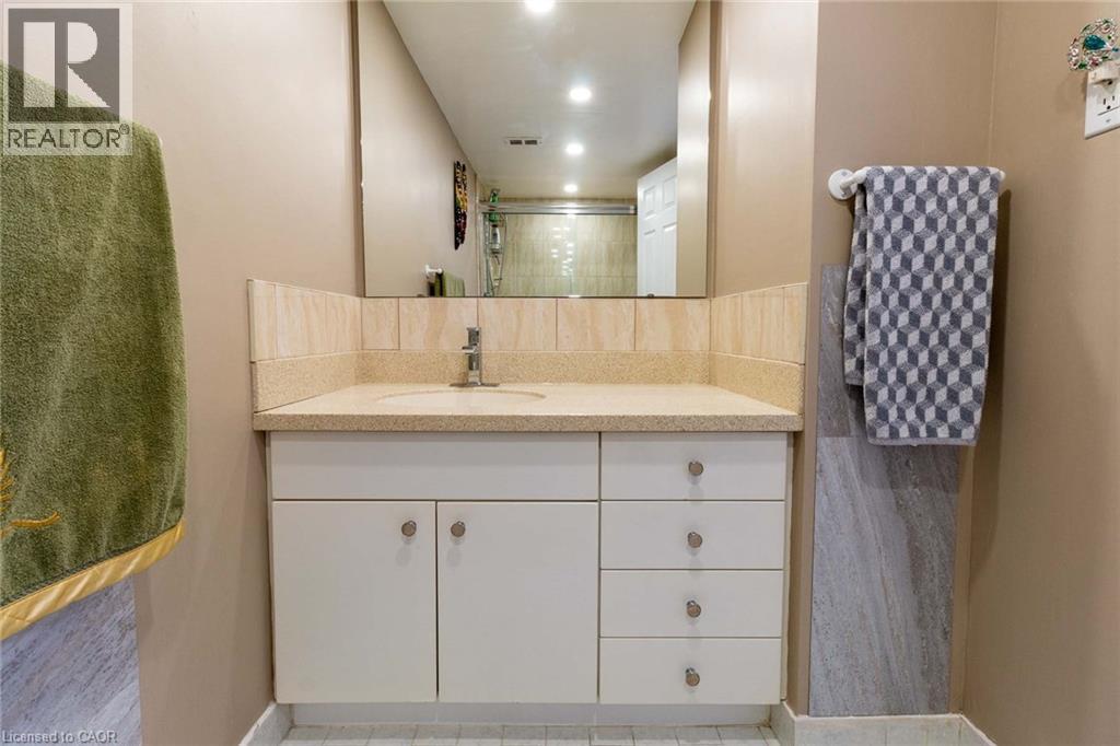 #901 500 GREEN Road - Image 23