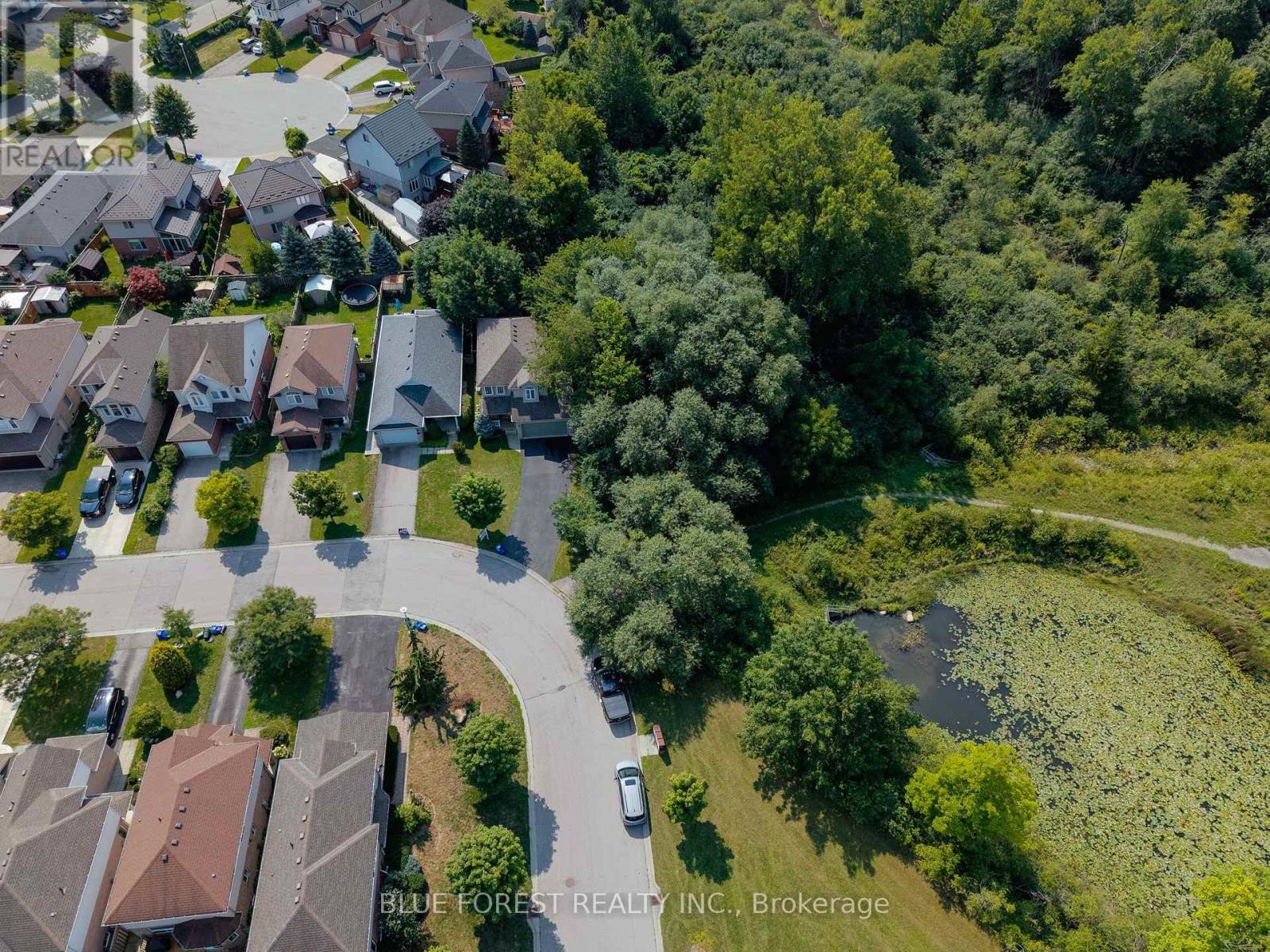 1233 CROSSCREEK CRESCENT - 32