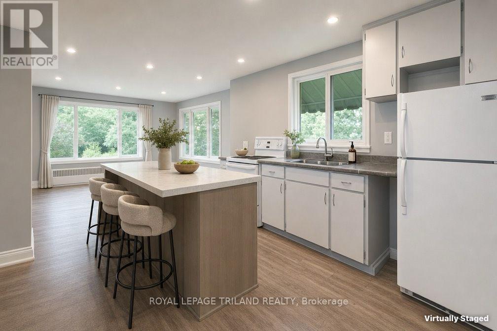 382 WORTLEY ROAD - 11