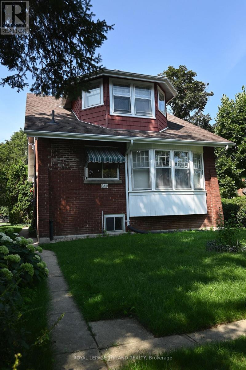 382 WORTLEY ROAD - 26