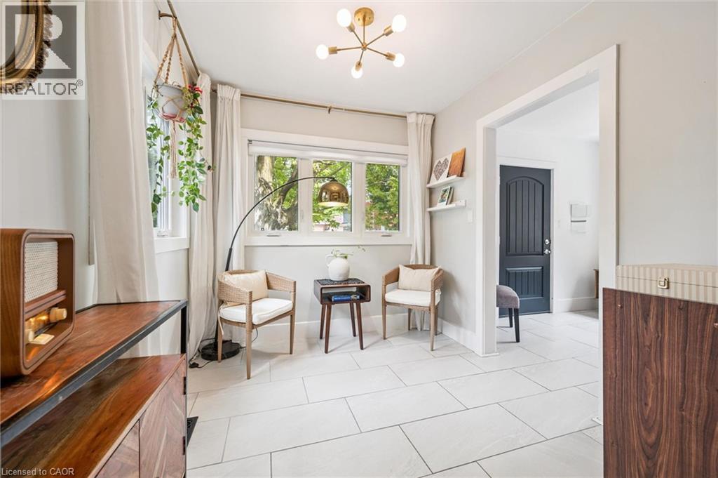 121 BELMONT Avenue - Image 6