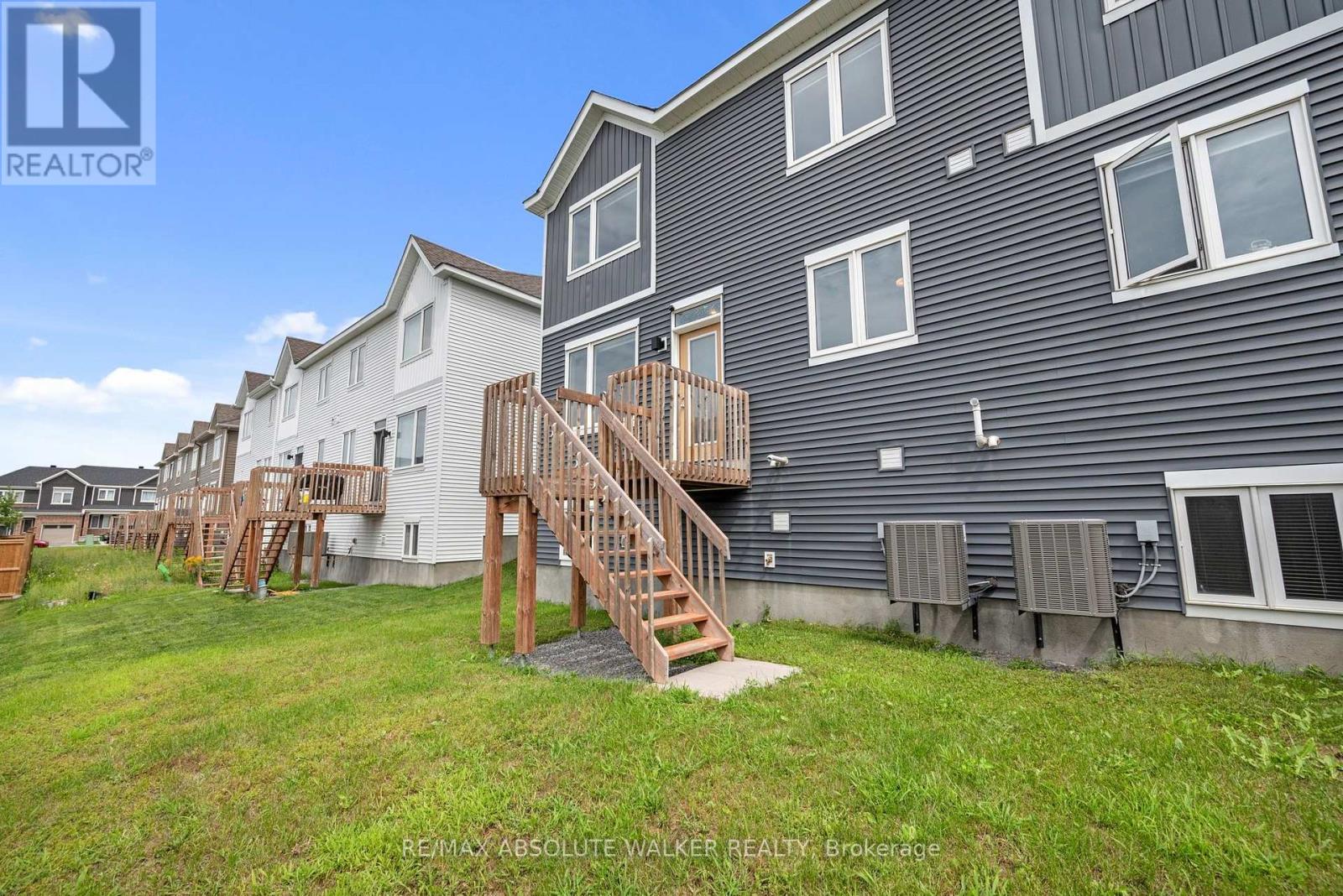 3 Bed, 3 Bath House for Rent in Ottawa – 4114 OBSIDIAN STREET, Ottawa – MLS# X13686494 - Image 27