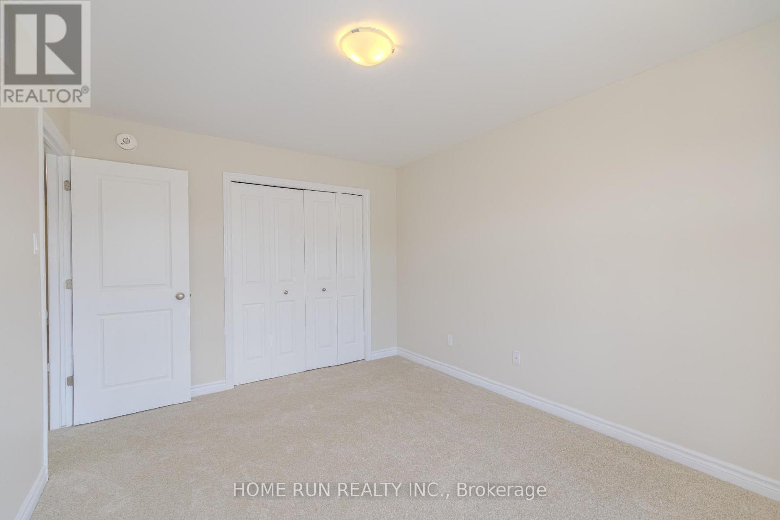 785 CAIRN CRESCENT - 41