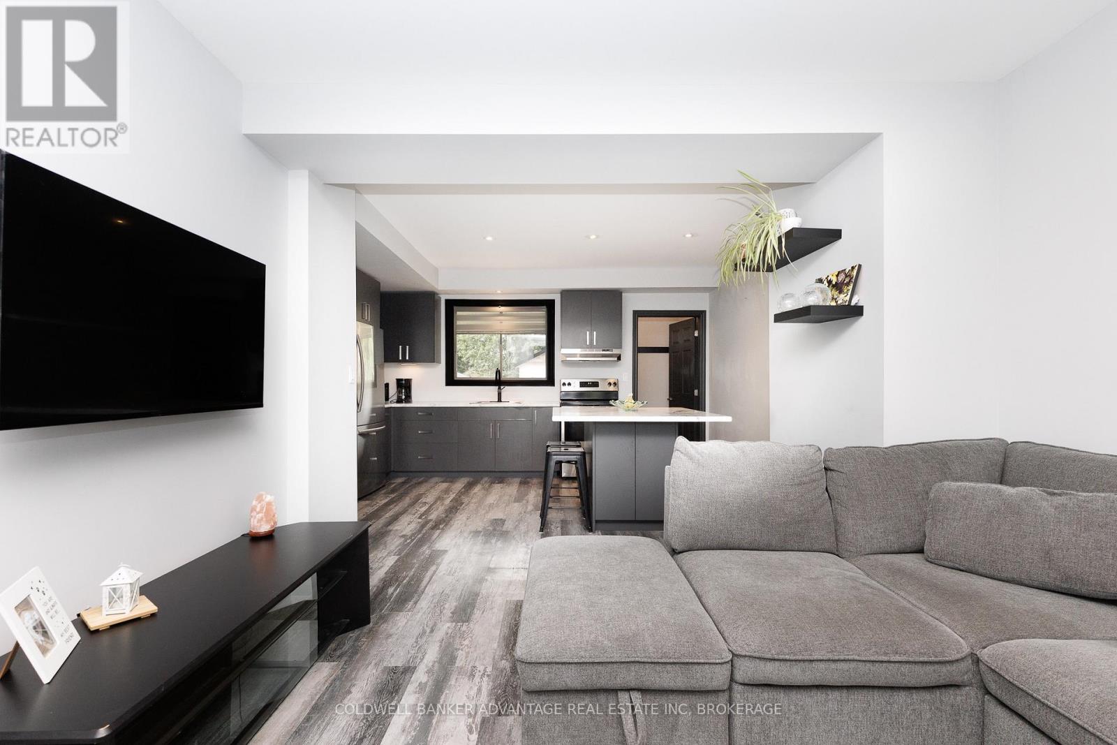 197 LINCOLN STREET - Image 7
