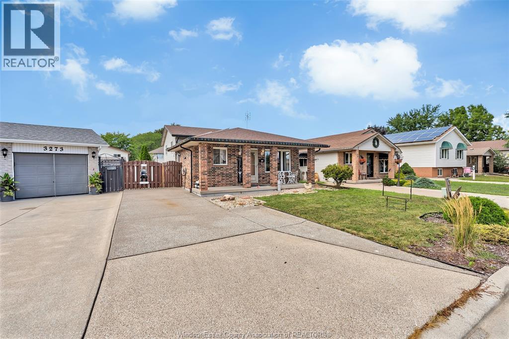 3269 CANDLEWOOD CRESCENT - 2