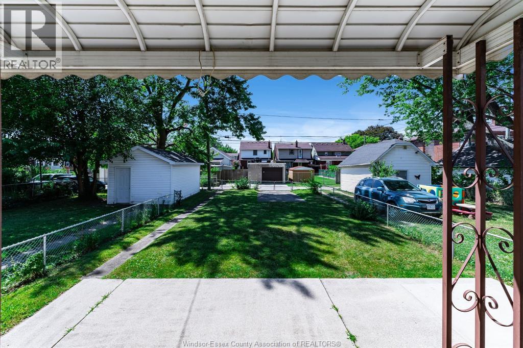 1437 Gladstone AVENUE - Image 25