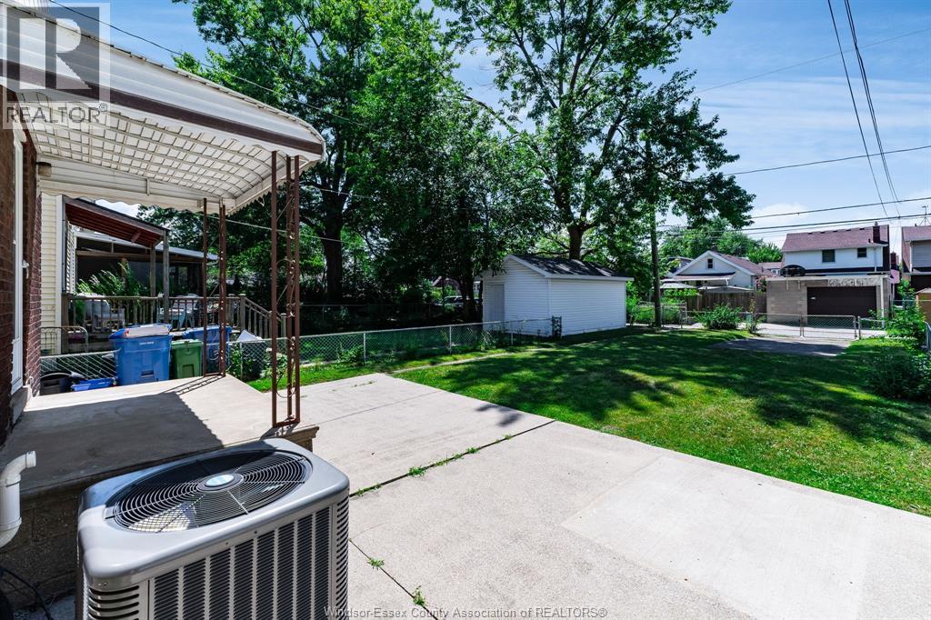 1437 Gladstone AVENUE - Image 27