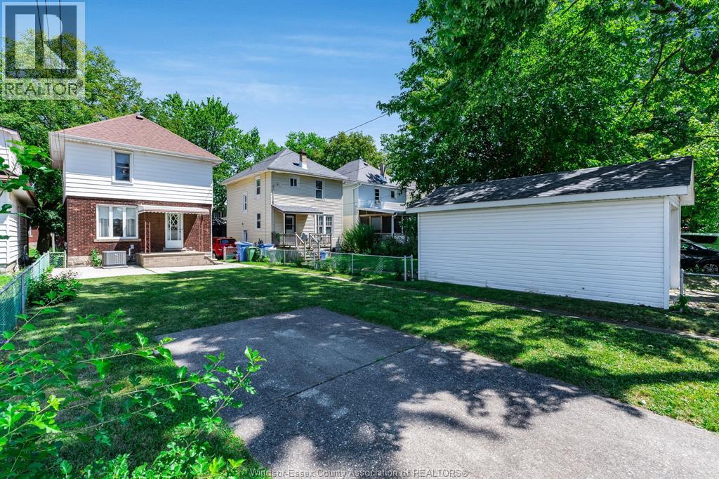 1437 Gladstone AVENUE - Image 31