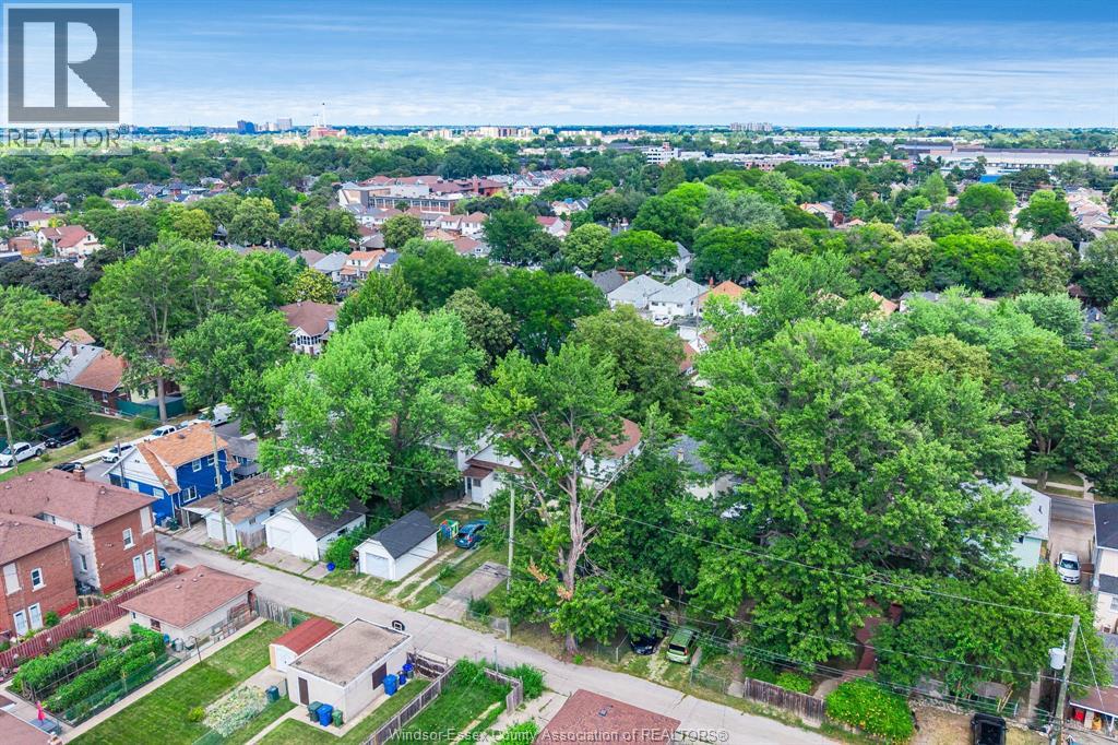 1437 Gladstone AVENUE - Image 33