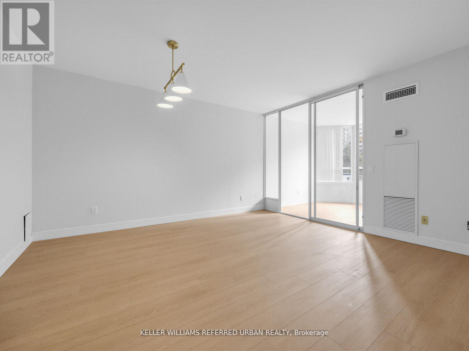 #217 7 BISHOP AVENUE - 7
