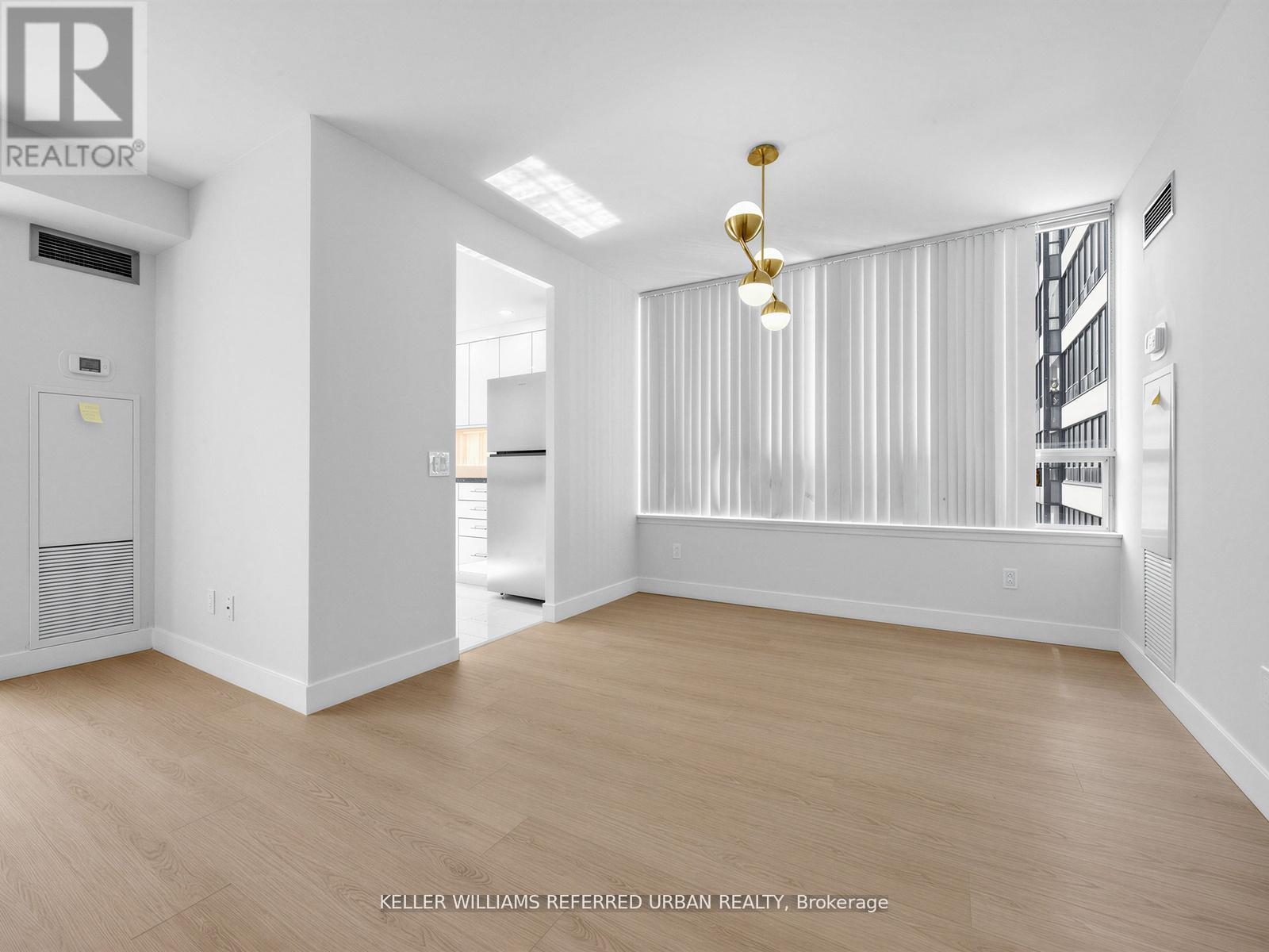 #501 7 BISHOP AVENUE - 10