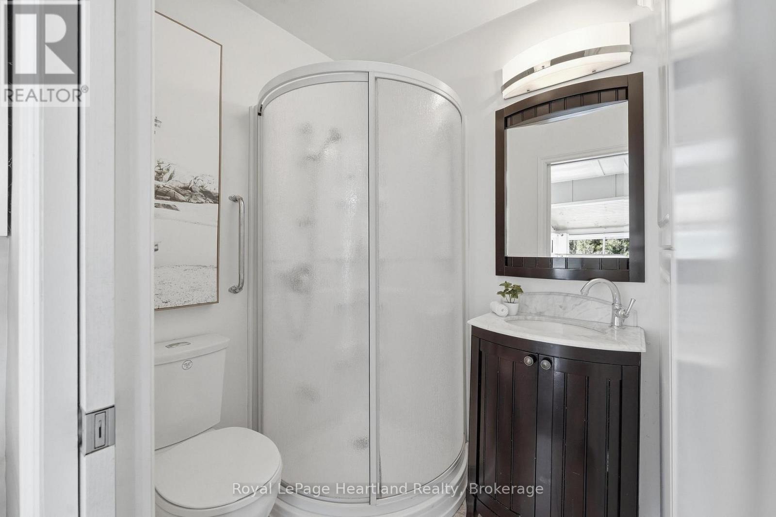 9 MAPLE LANE - Image 15