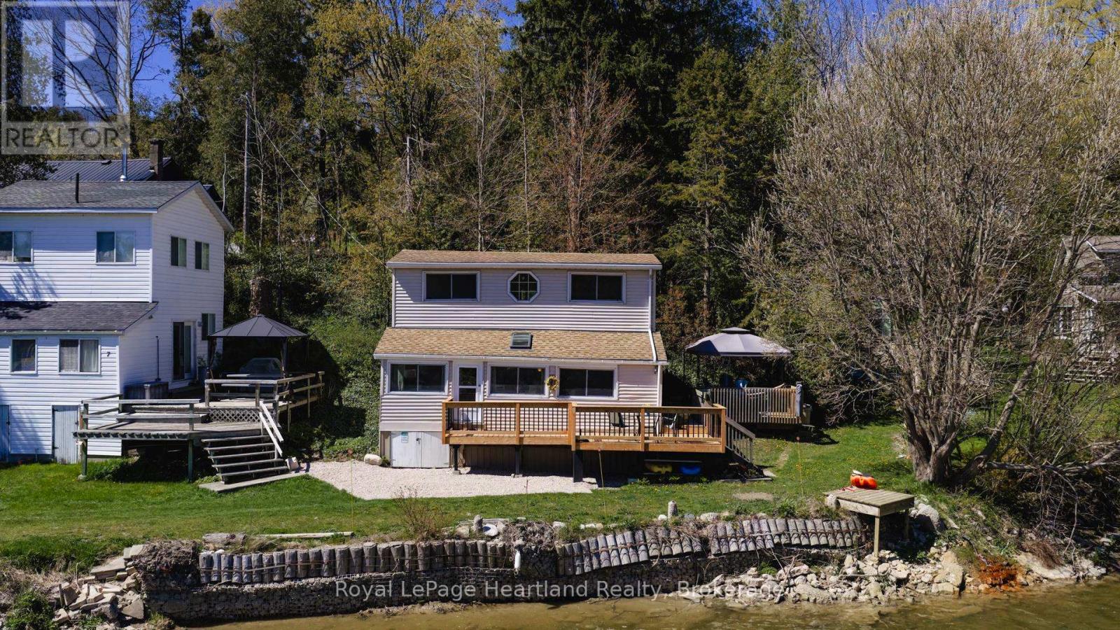 9 MAPLE LANE - 2