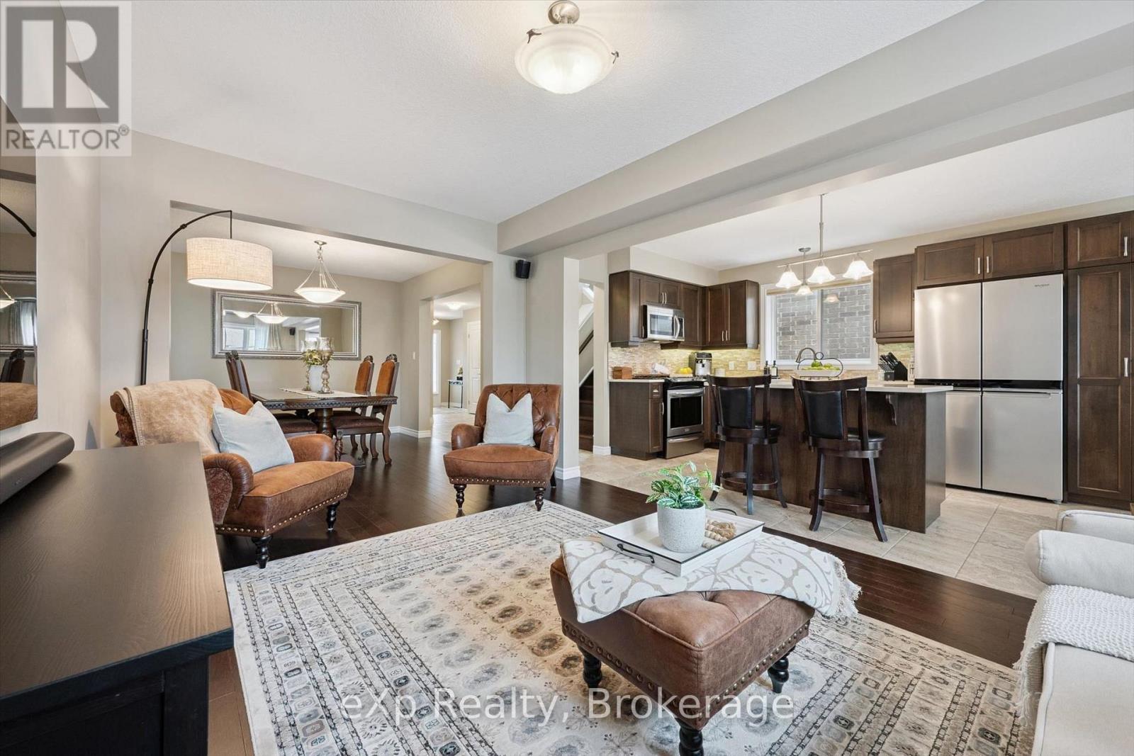 43 GOLDENVIEW DRIVE - Image 9