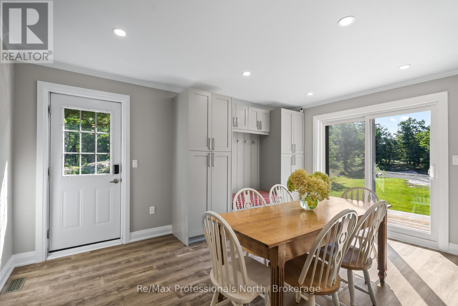 891 PENINSULA ROAD - Image 24