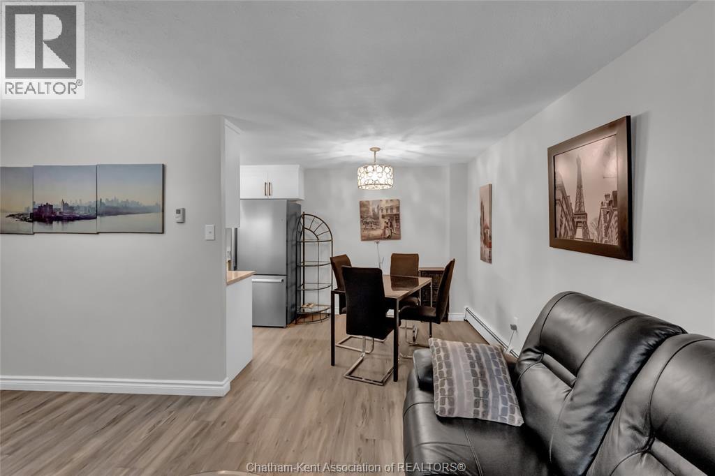 #109 955 GRAND AVENUE West - 13