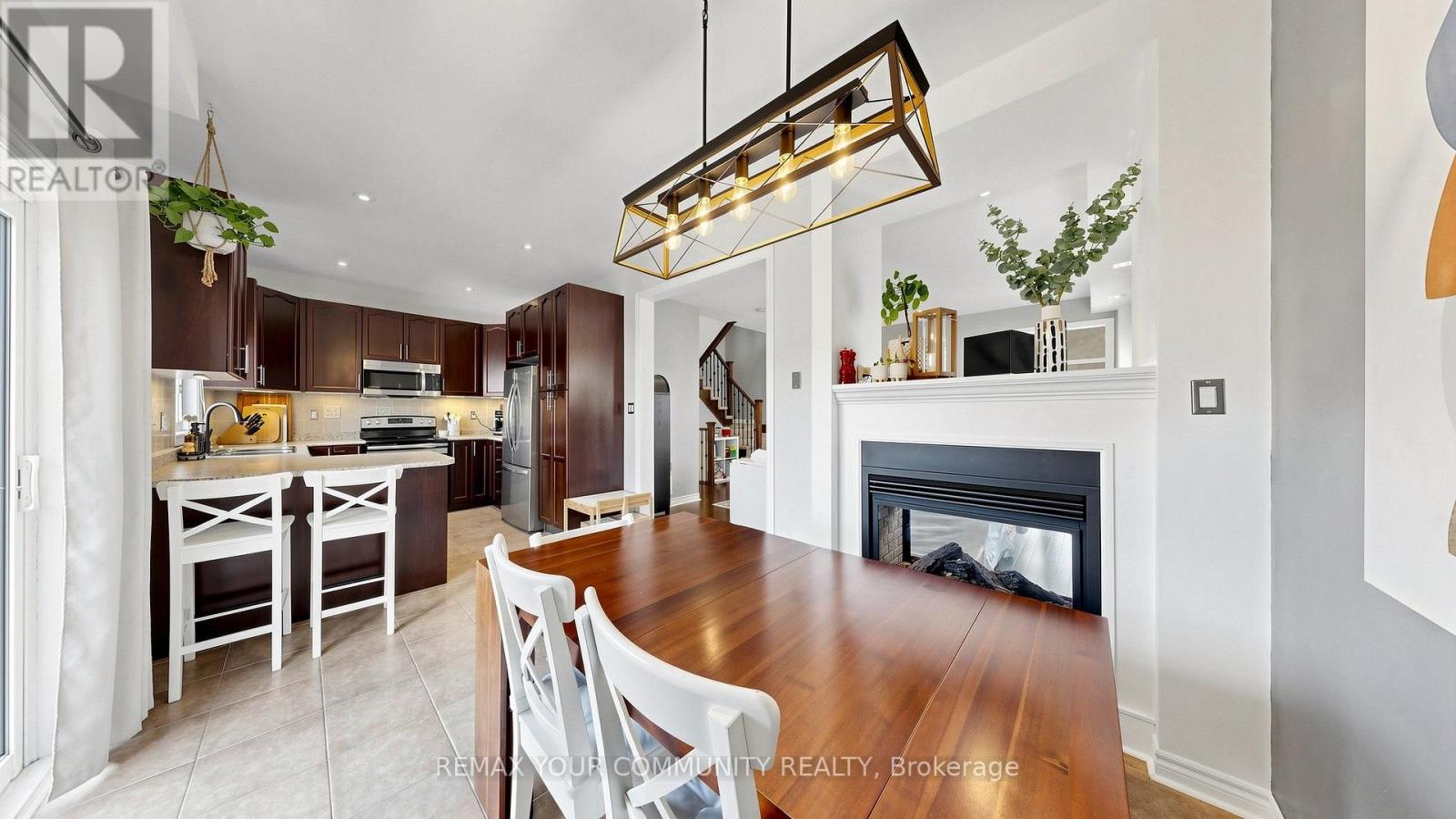 51 SHUTTLEWORTH DRIVE - Image 16