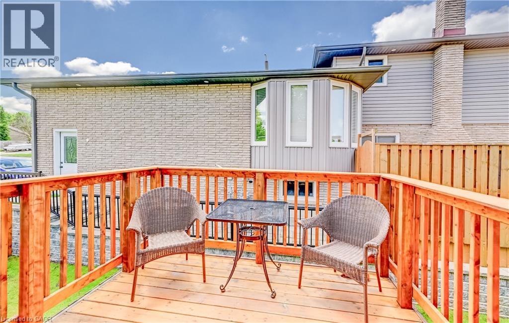 3 PARKLAND Crescent - Image 27