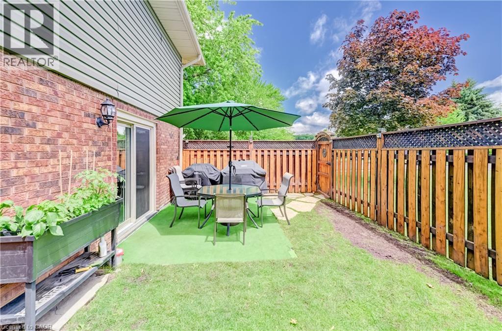 3 PARKLAND Crescent - Image 30