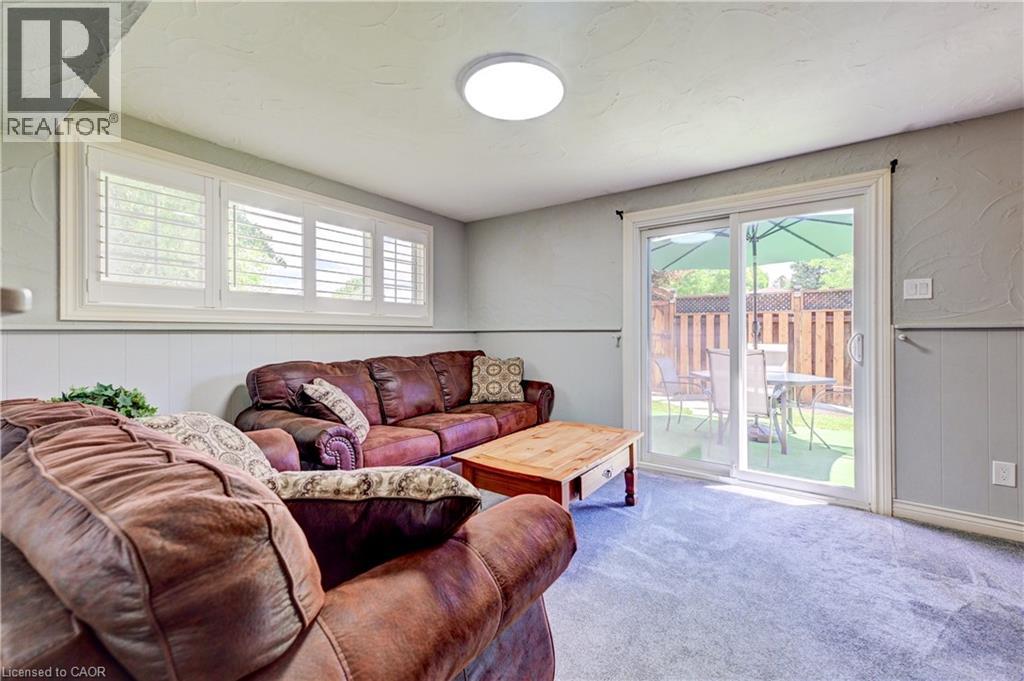 3 PARKLAND Crescent - Image 25