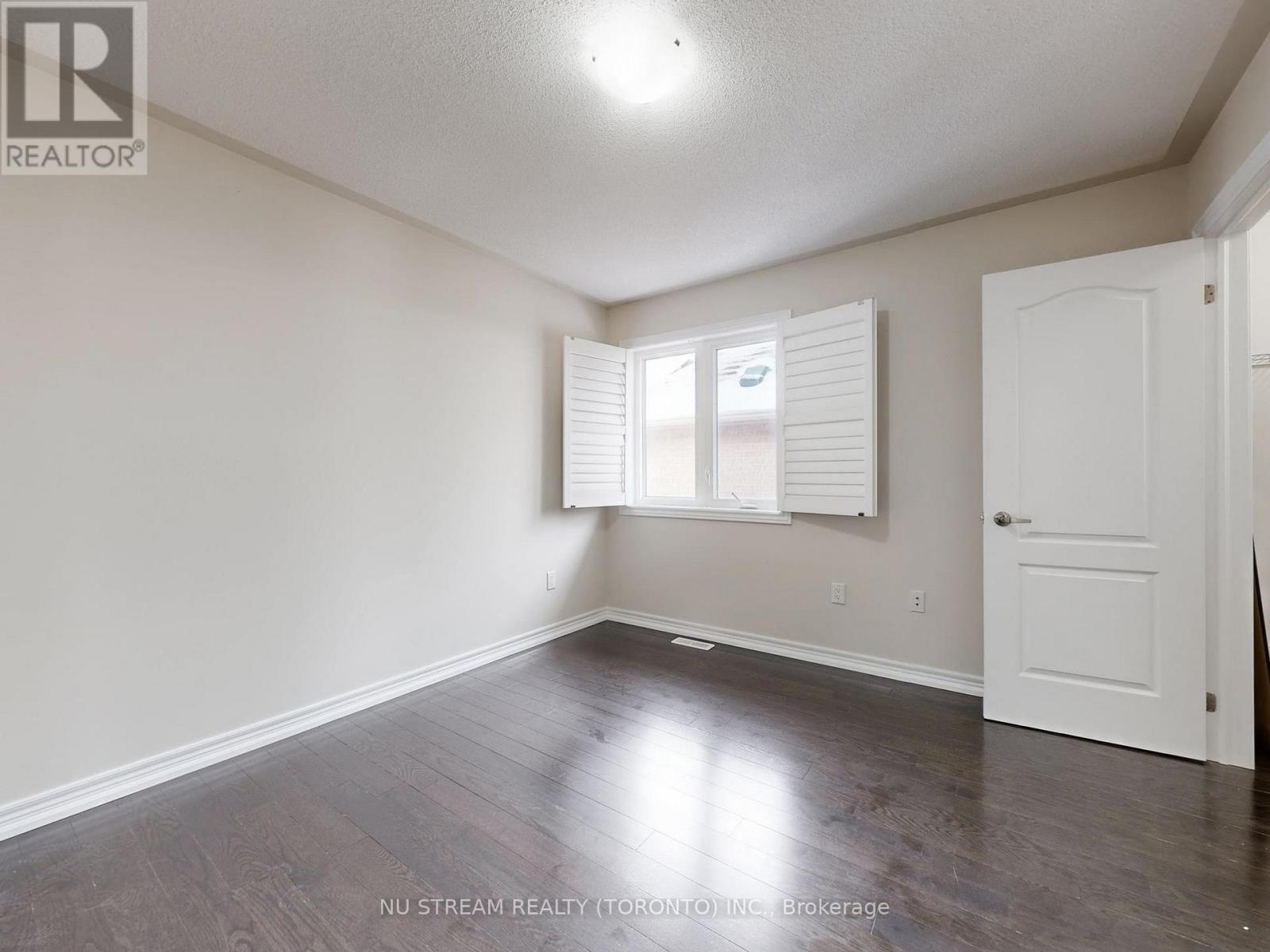 224 ASPENWOOD DRIVE - Image 30