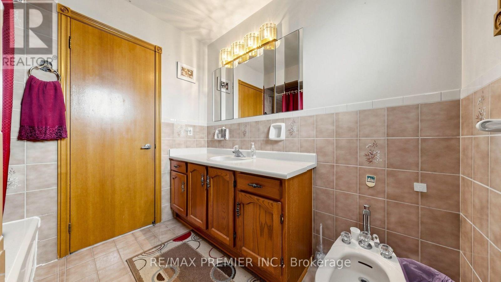 261 MORNING STAR DRIVE - Image 32