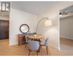 Bathroom - 405 - 7608 Yonge Street, Vaughan, ON L4J0J5 Photo 6