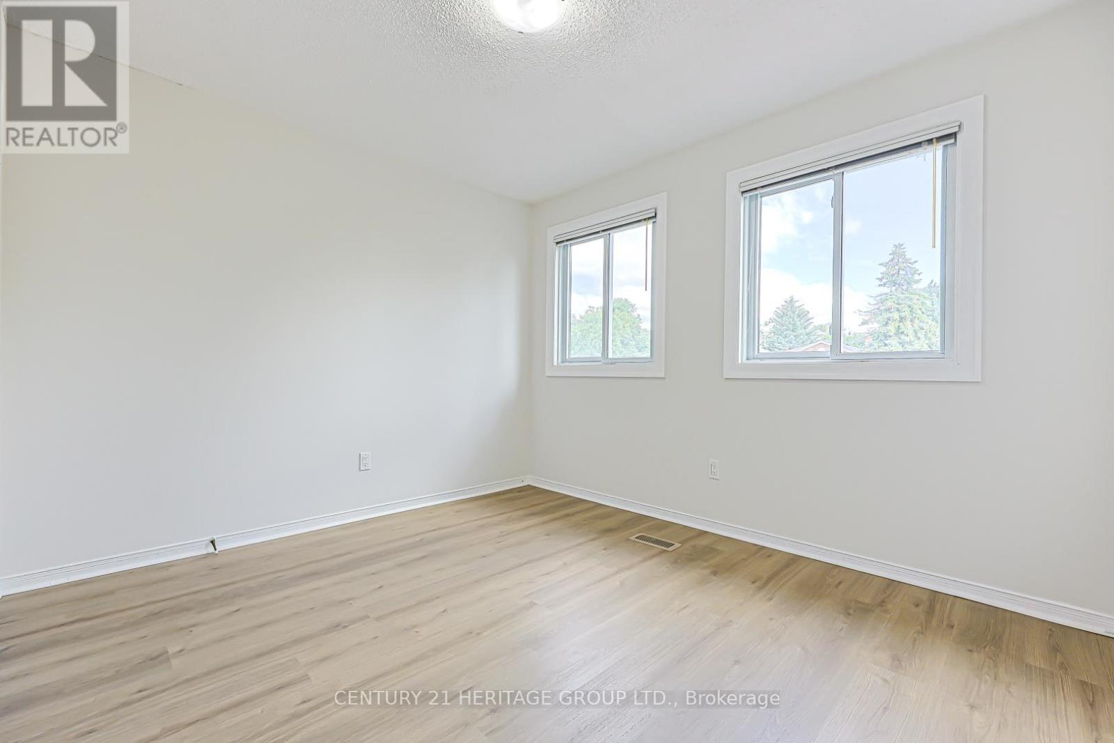 222 FORSYTH ROAD - Image 23