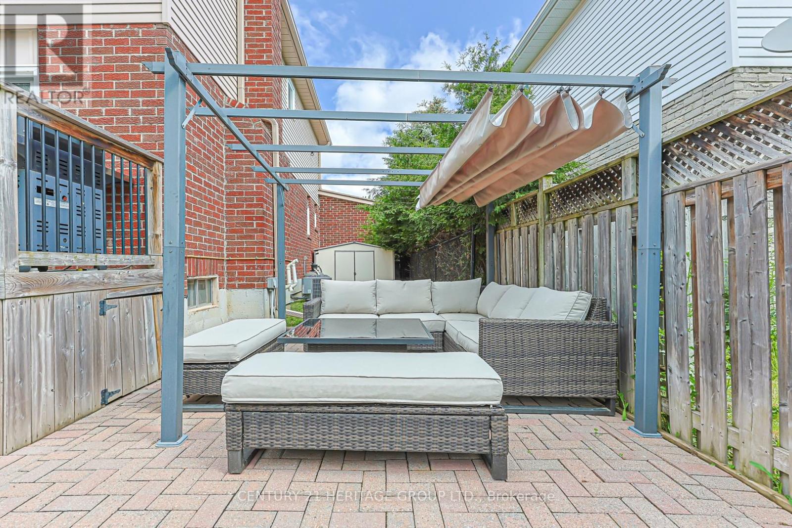 222 FORSYTH ROAD - 35