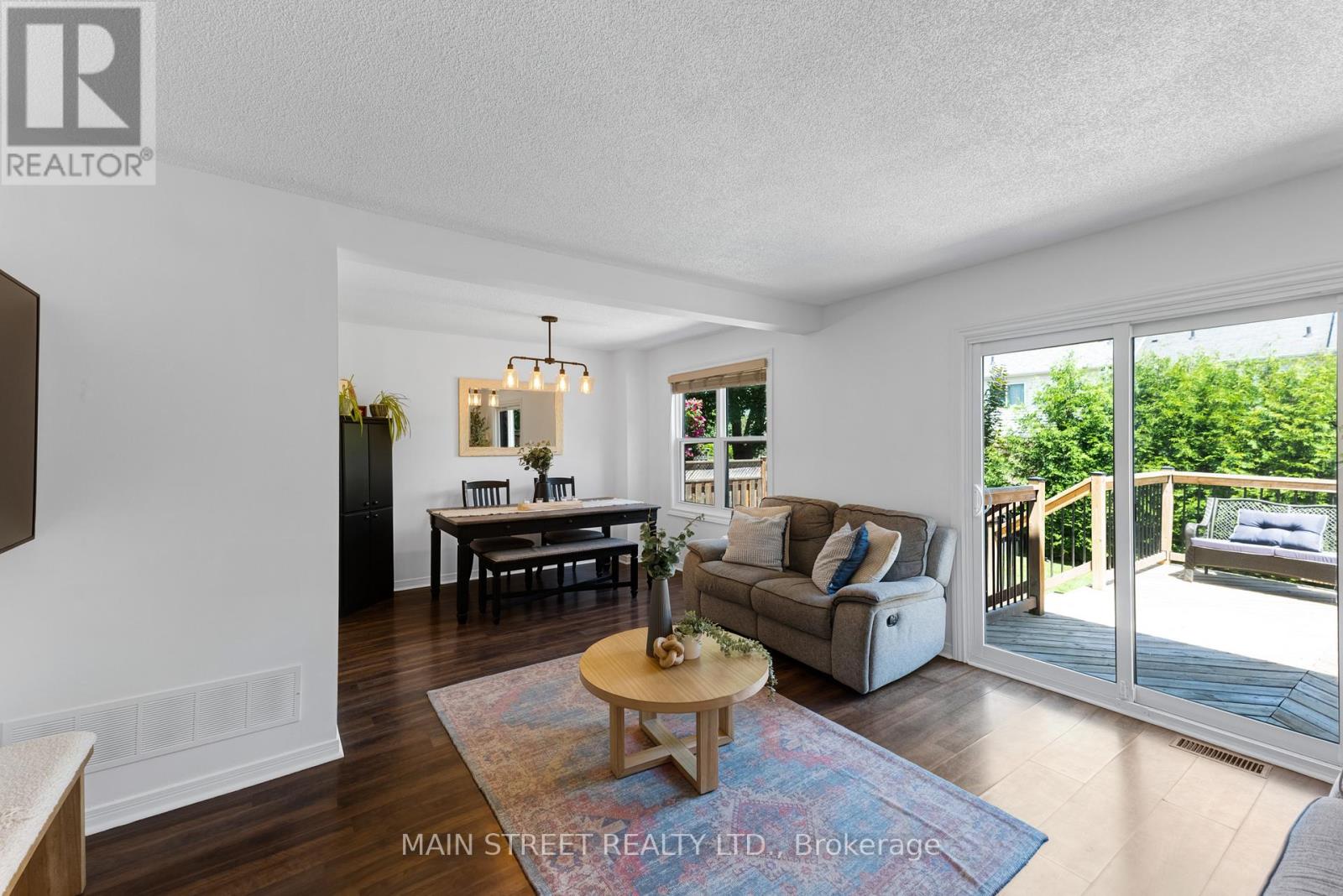 203 COLBORNE STREET - 14