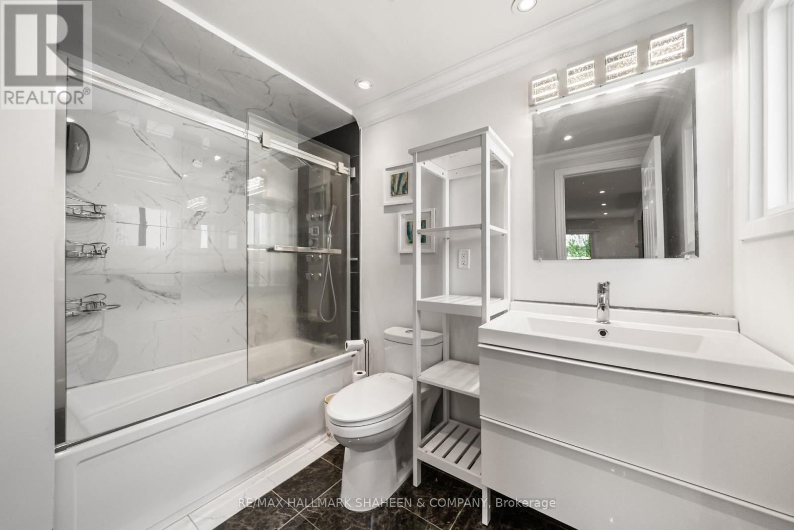 184 CASTLE ROCK DRIVE - Image 28