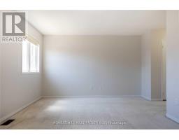 576 Courtney Valley Road, Mississauga, ON L5V0C2 Photo 24
