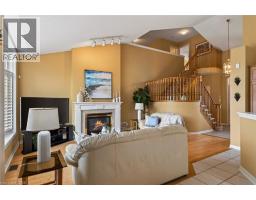 Living room - 2278 Turnberry Road Unit# 13, Burlington, ON L7M4S6 Photo 14