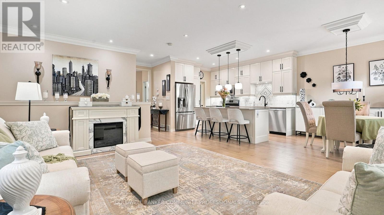 13 OAKDALE BOULEVARD - Image 12