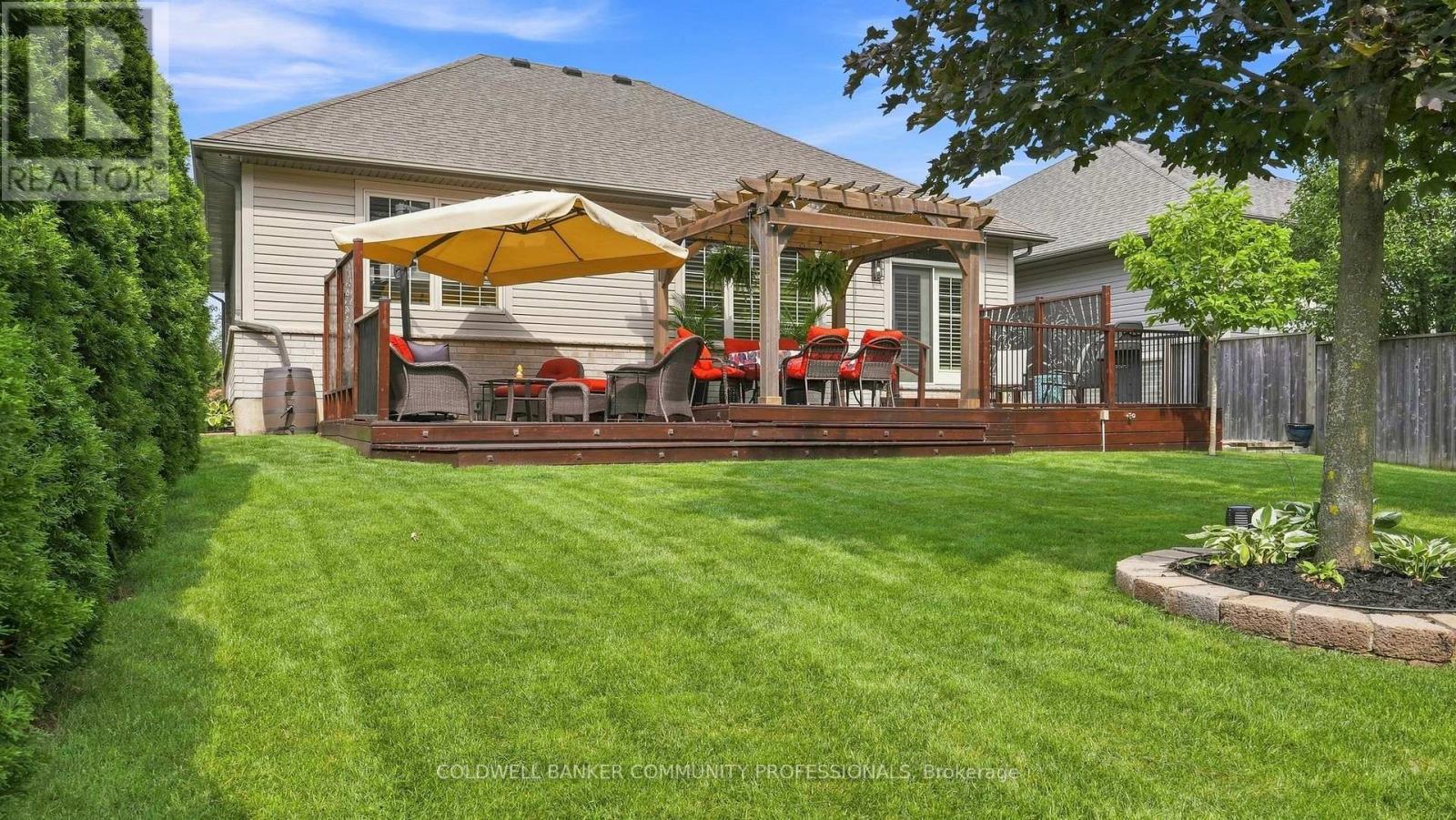 13 OAKDALE BOULEVARD - 42