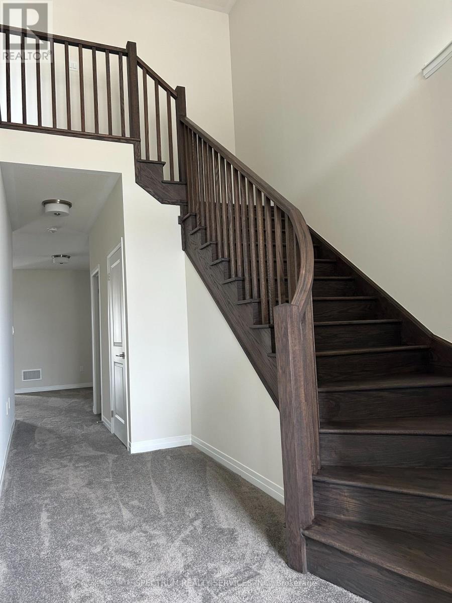 10 ARDING CIRCLE - 11