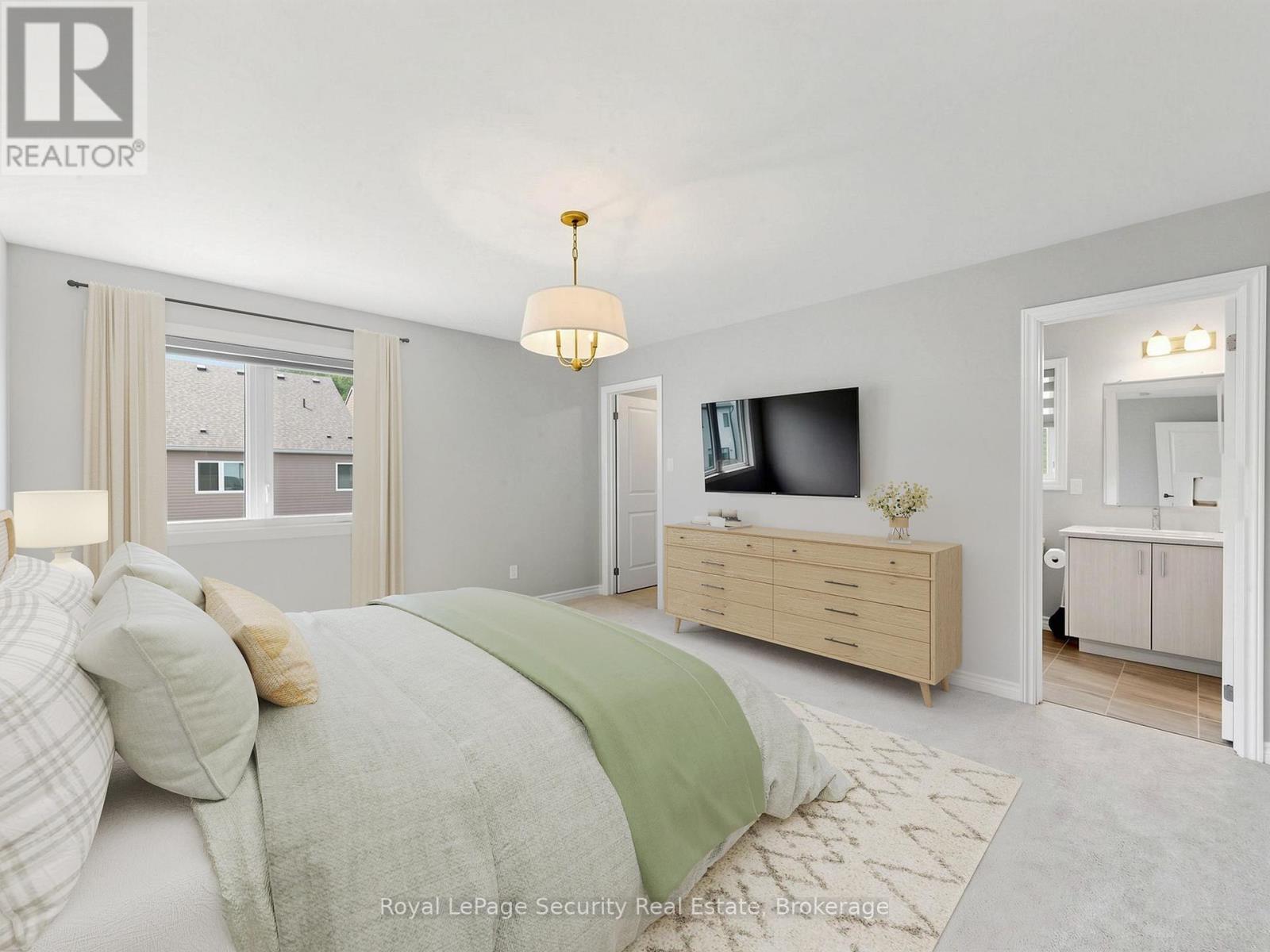 #86 121 SEBASTIAN STREET - Image 15