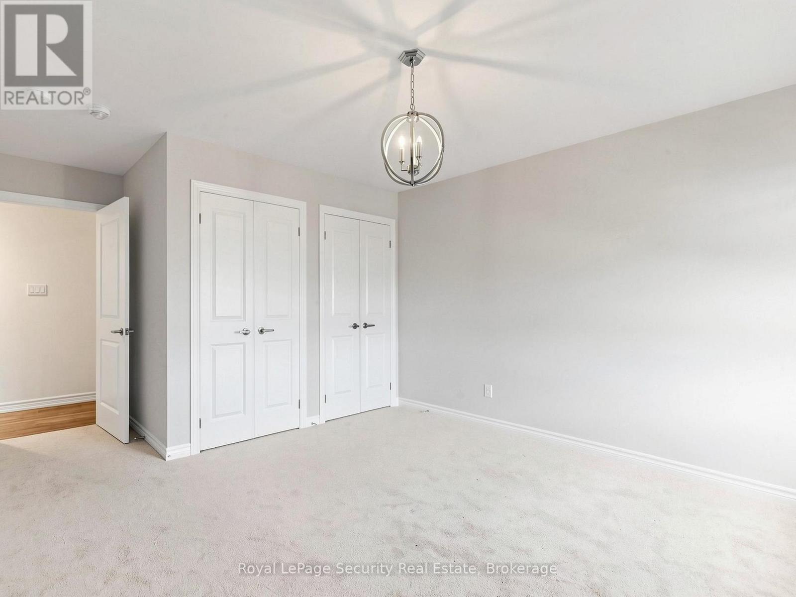 #86 121 SEBASTIAN STREET - Image 27