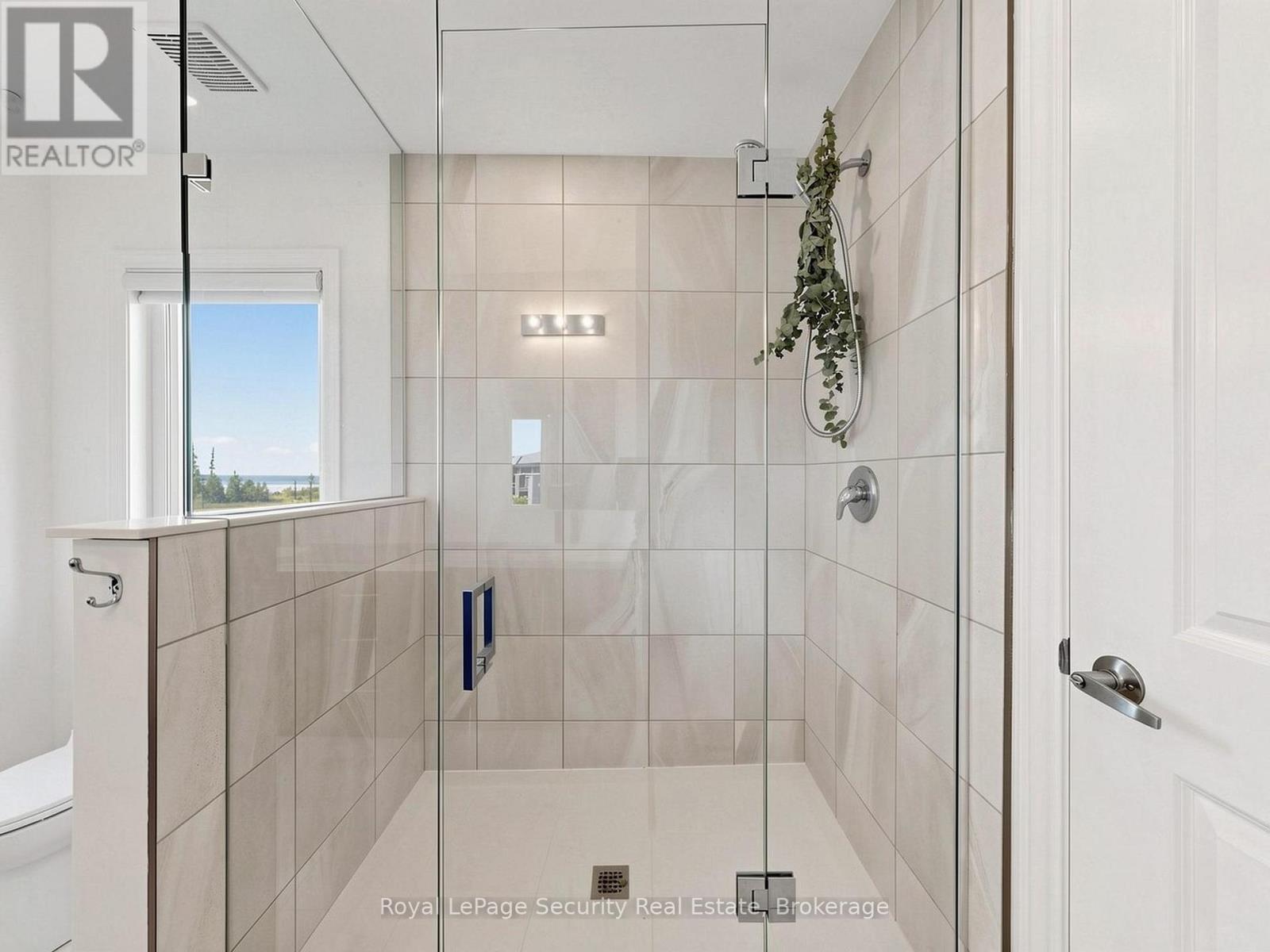 #31 103 ADDISON STREET - Image 19