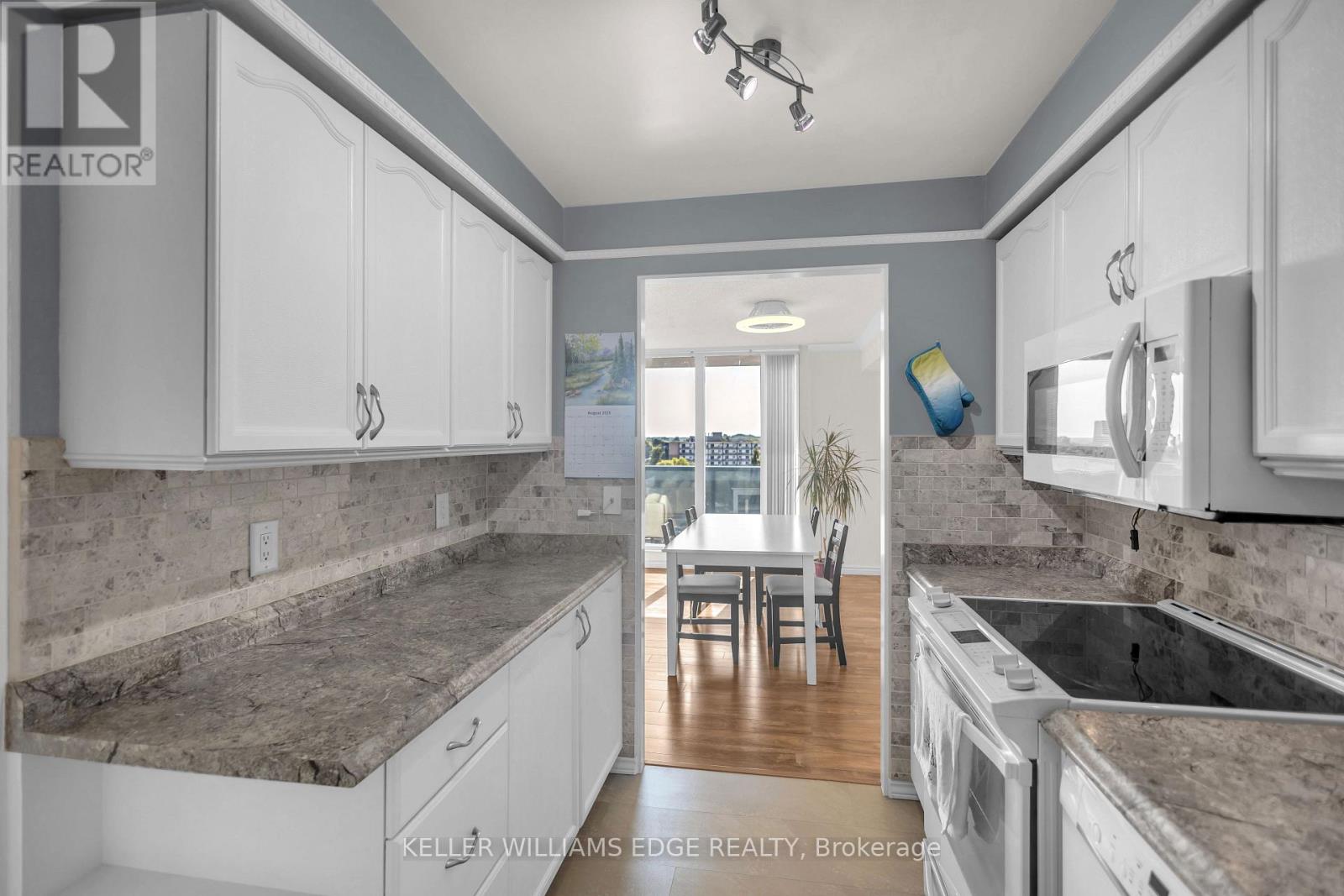 #815 9 BONHEUR COURT - Image 4