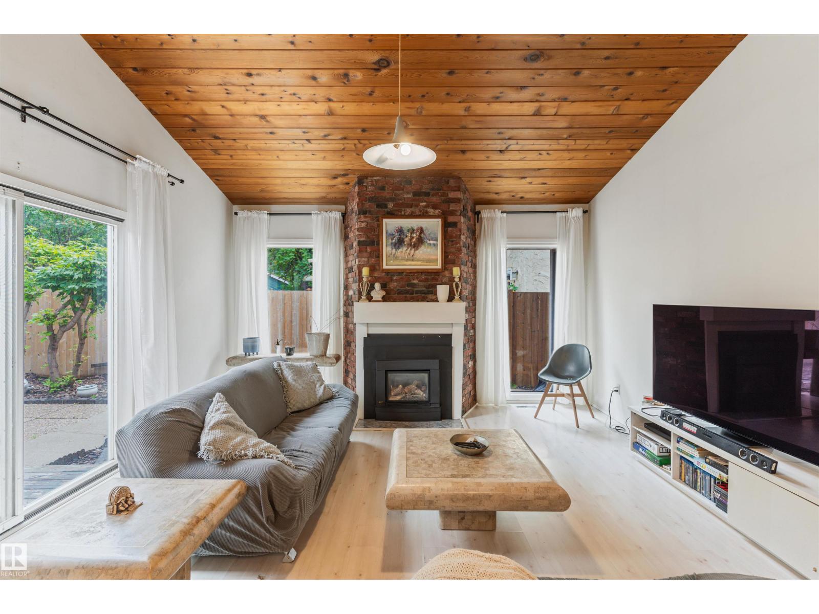 190 WESTRIDGE RD NW - Image 16