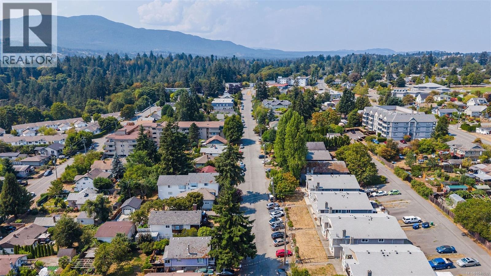 #4 524 Rosehill St - 48